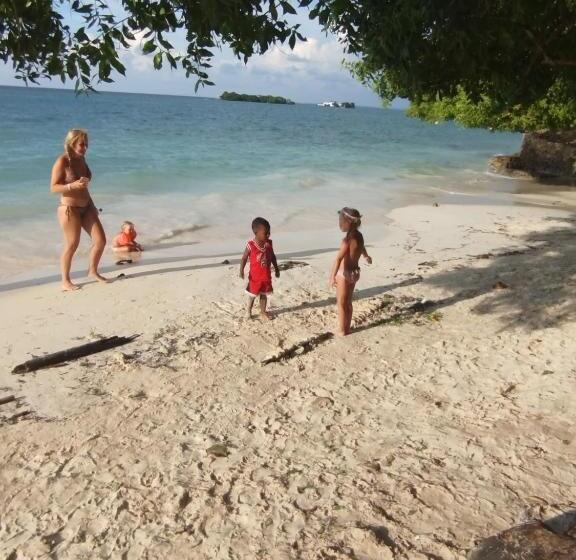ホテル Coral Sand Islas Del Rosario