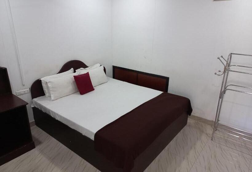 酒店 Edens Residency Thekkady