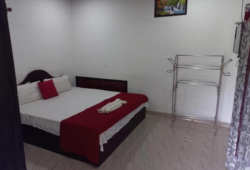 酒店 Edens Residency Thekkady