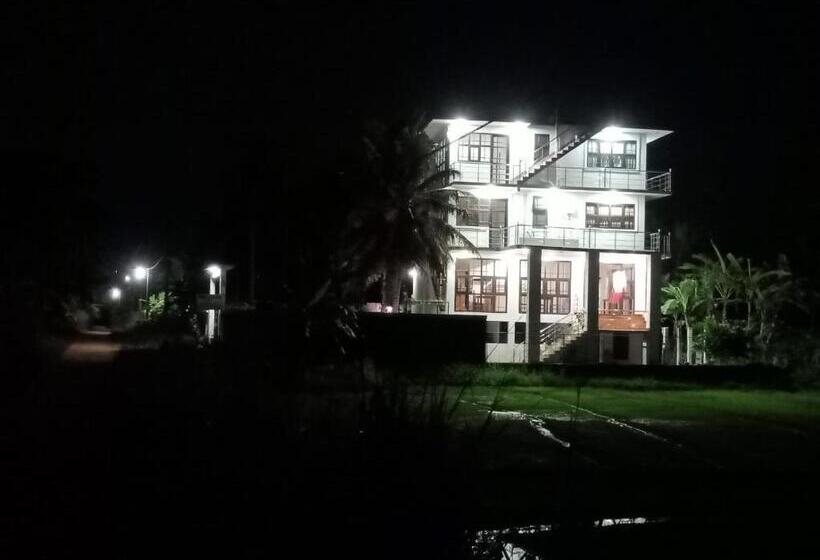 فندق Freedom Of Green Rice View