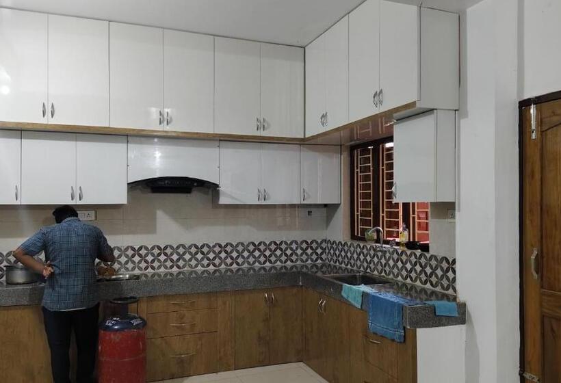 فندق Goroomgo Shree Laxmi Resorts Bhubaneswar