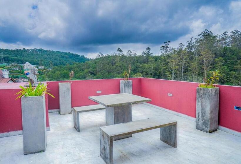 ホテル Hillneliya Resort