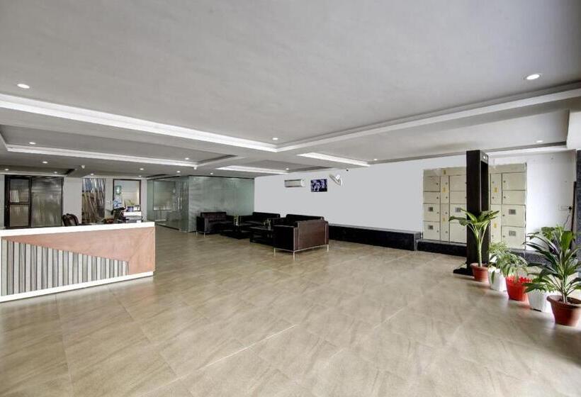 Отель Laxmi Mahal