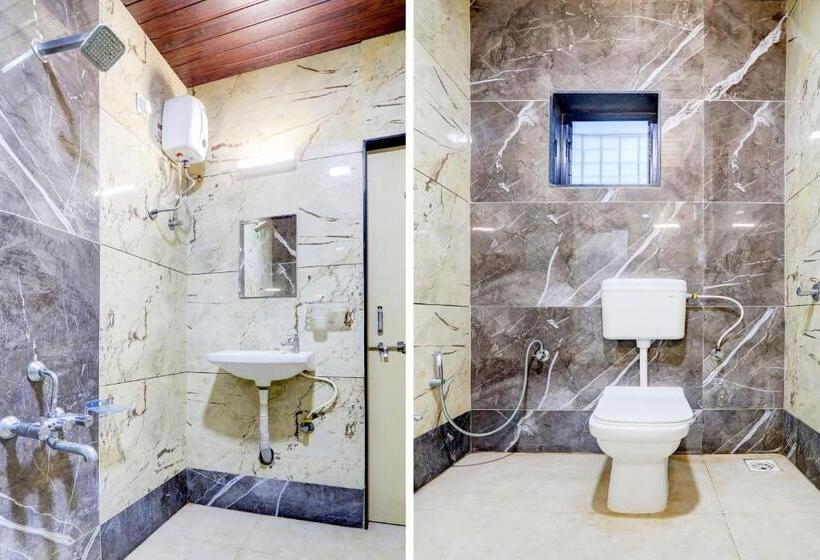 בית מלון כפרי Oyo Aamrai Resort