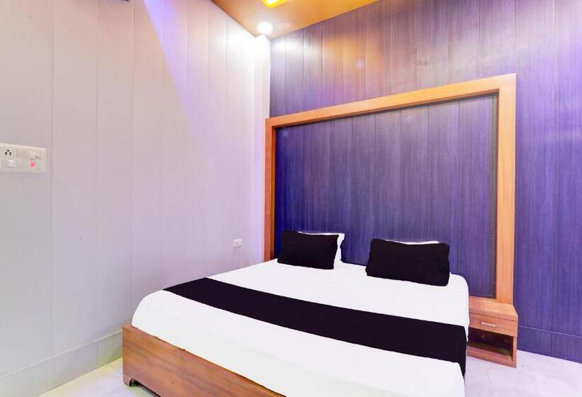 酒店 Oyo Shagun Palace