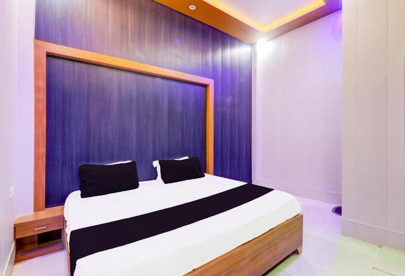 酒店 Oyo Shagun Palace