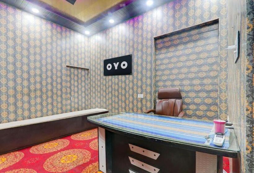 酒店 Oyo Shagun Palace