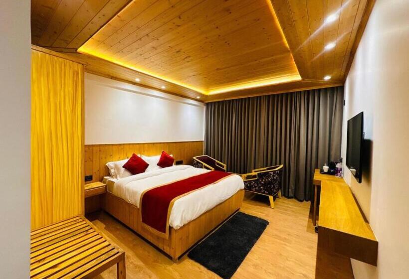 فندق Pine Heritage