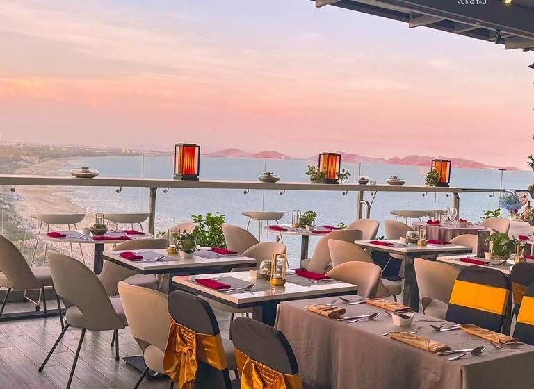 هتل Quốc Vương