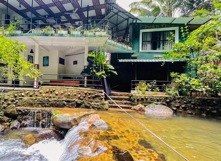 ホテル Rabuka Resort