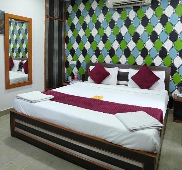 בית מלון כפרי Rk Residency