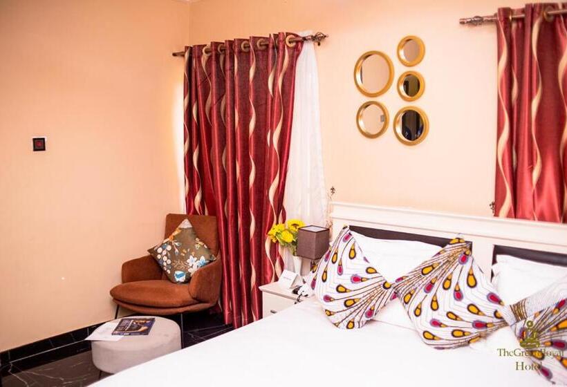 فندق The Green Royal