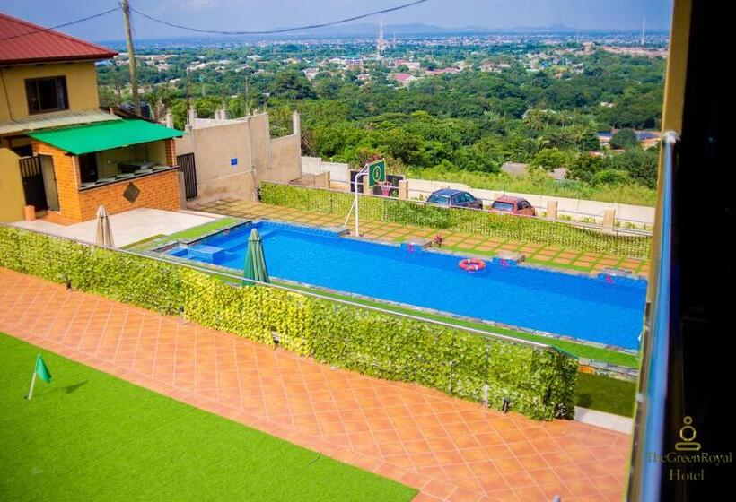 فندق The Green Royal