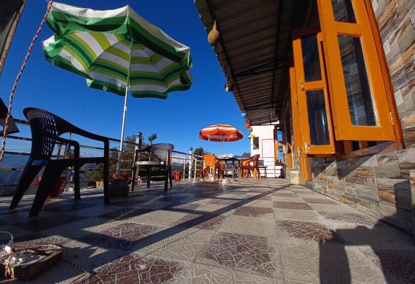 ホテル The Lap Of Himalayas Homestay