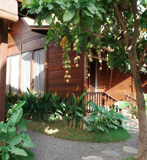 酒店 The Riang Villa