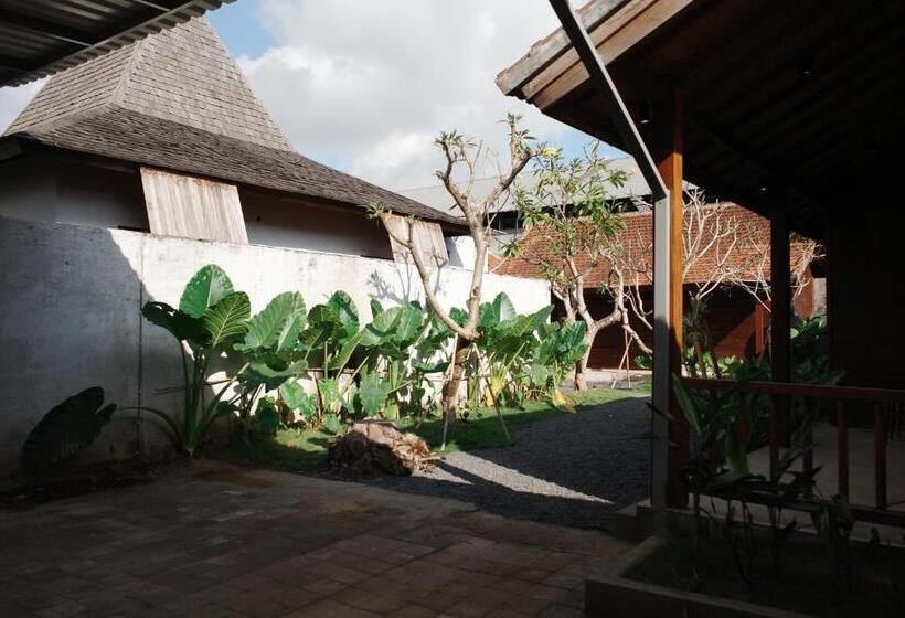 호텔 The Riang Villa