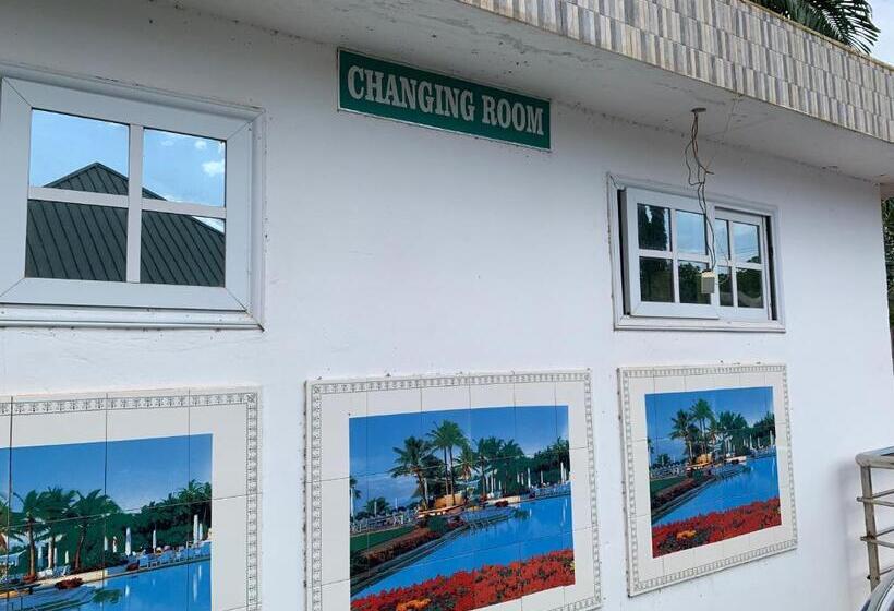 ホテル Tongor Royal Resort