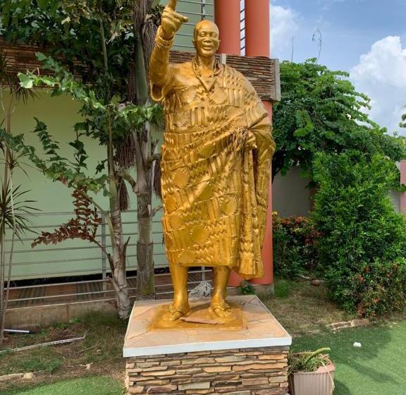 ホテル Tongor Royal Resort