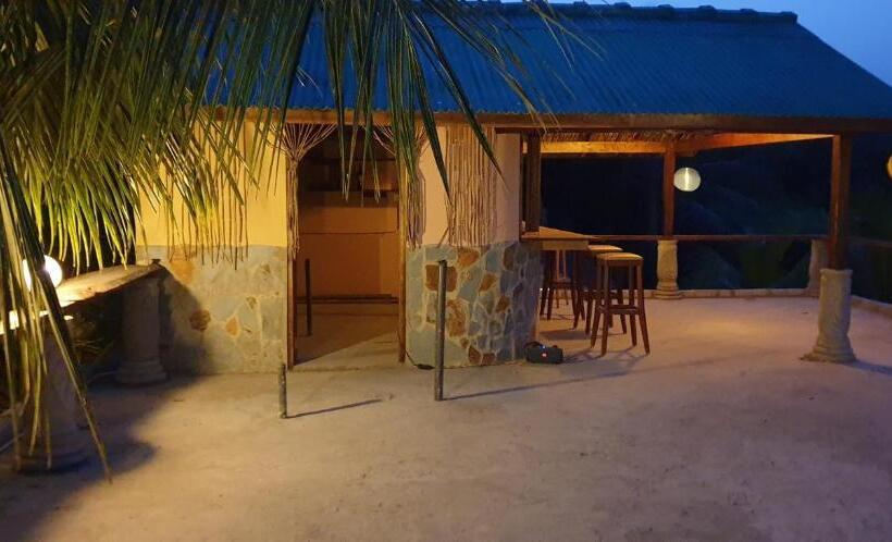 فندق Uzoma S Lodge