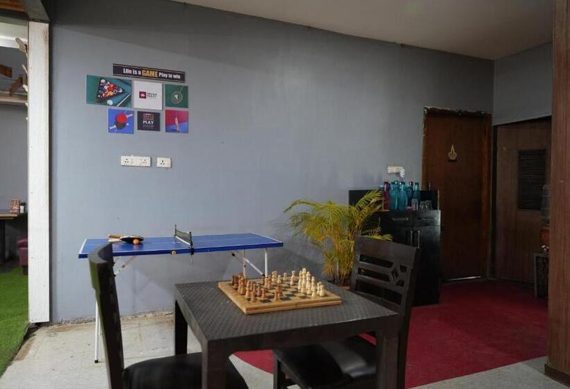 בית מלון כפרי Wandr City Of Music