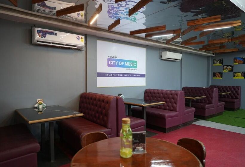 בית מלון כפרי Wandr City Of Music