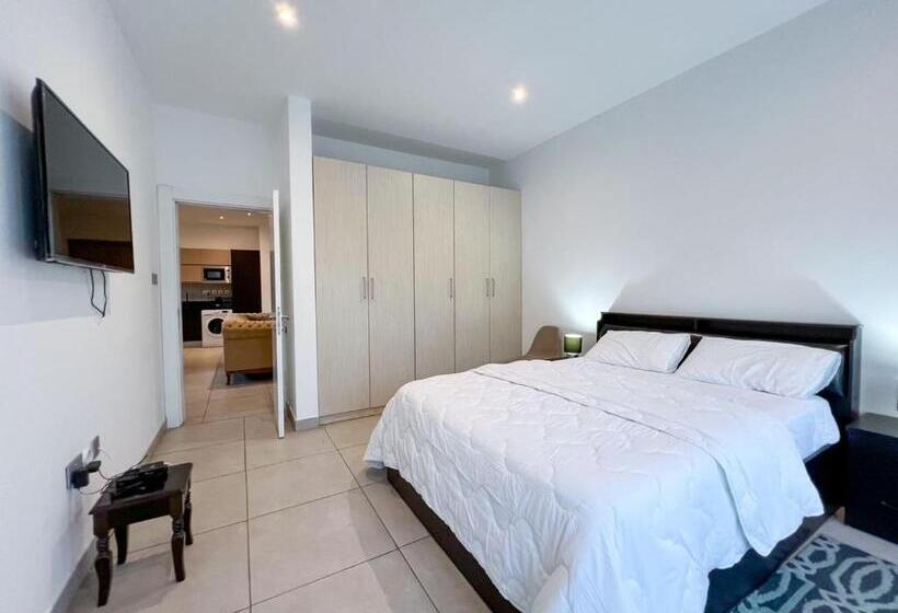 هتل Zan Estates & Decor