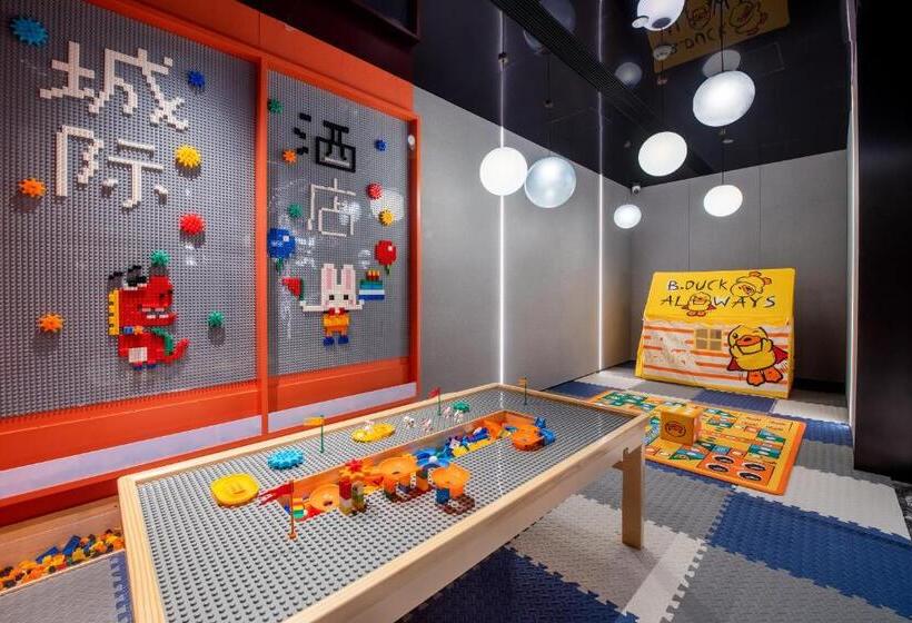 Intercity Hotel Yantai Binhai Square