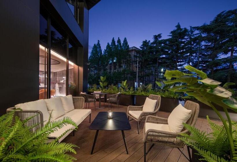 Intercity Hotel Yantai Binhai Square