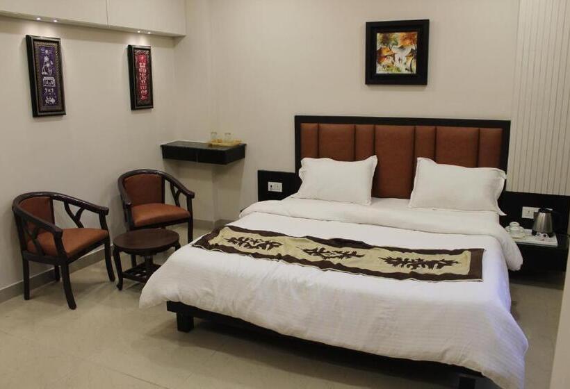 Joypur Bansi Resort