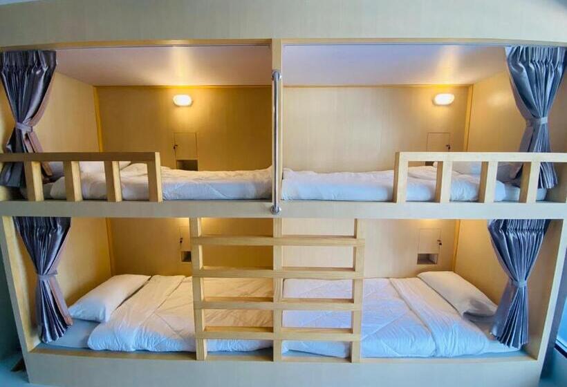 Mellowdee Female Hostel เมลโลดี โฮสเทลหญิง 女旅社