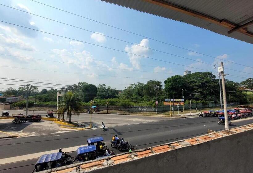 پانسیون Amazonas House