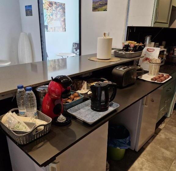 פנסיון Chill 12 Guest House