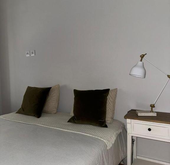 پانسیون Quartos Em Adorável Acomodação Partilhada Na Baixa De Lisboa