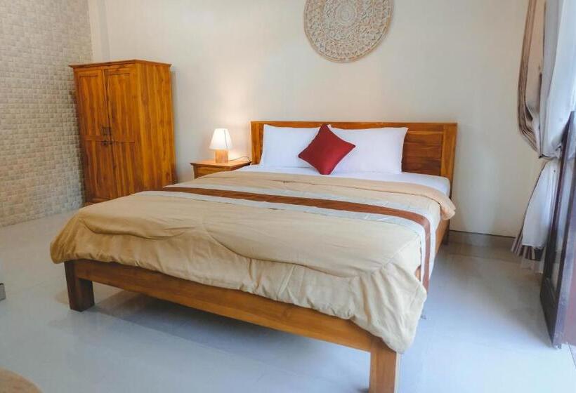 פנסיון D Sila House