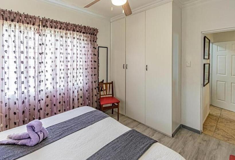 פנסיון Derust Danabay Accomodation