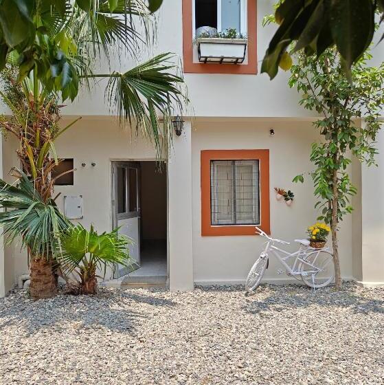 Пансион Golden Bamboo