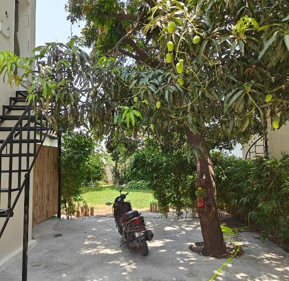 Пансион Golden Bamboo