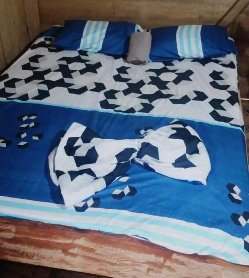 ペンション Hostal Y Restaurante Salomé