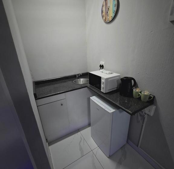 بنسيون Impala Palms Guesthouse