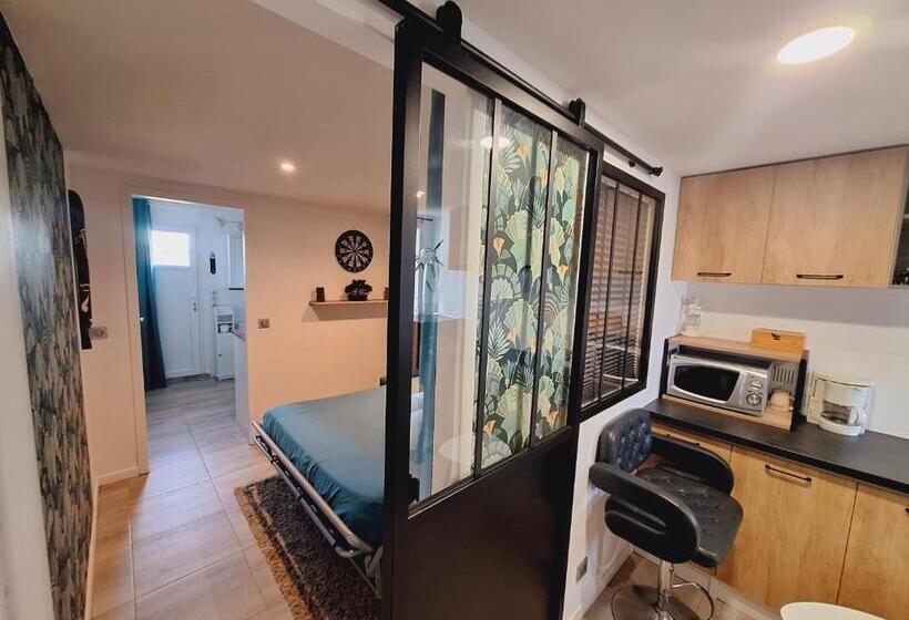 膳宿费 Joli Studio 25m2 Avec Cuisine