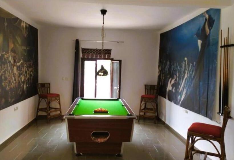 پانسیون Le Petit Yucca