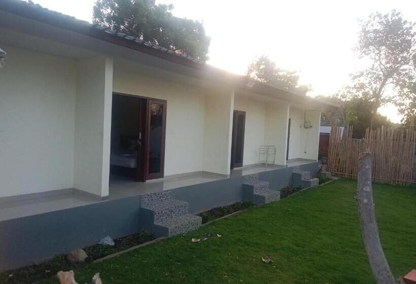 פנסיון Me Sari Guest House