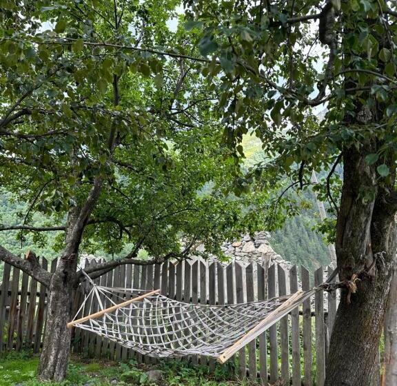 پانسیون Muhran&nargiza Guesthouse