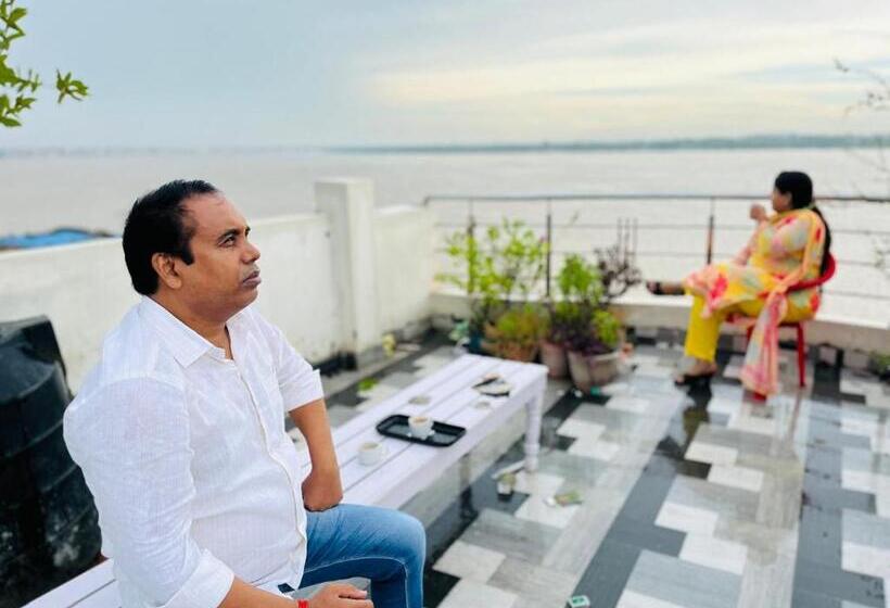 پانسیون River View Paying Guest House