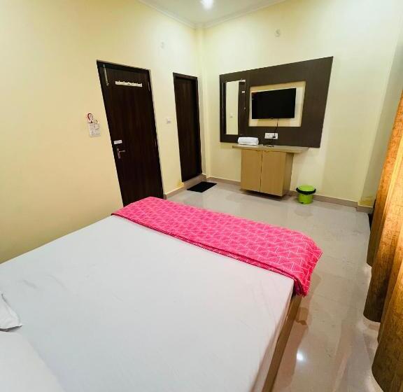 پانسیون River View Paying Guest House