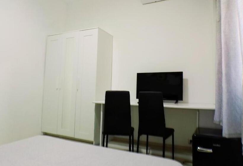 Пансион Soverato Sweet Home Mirò