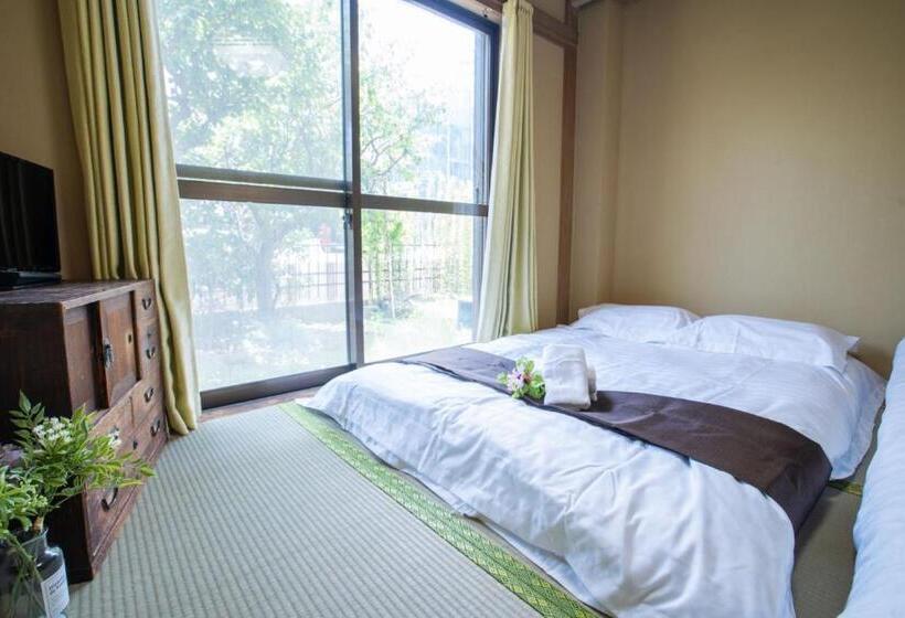 פנסיון Toko Inn Courtyard