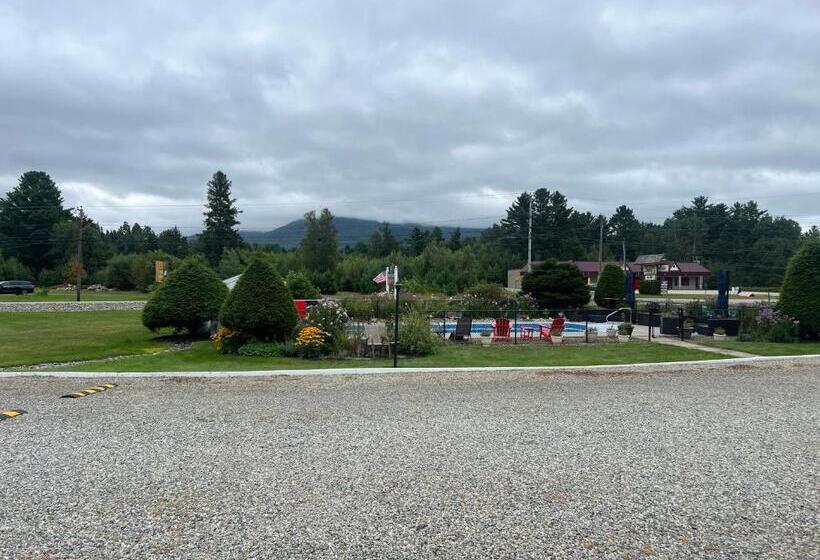 Profile Deluxe Motel