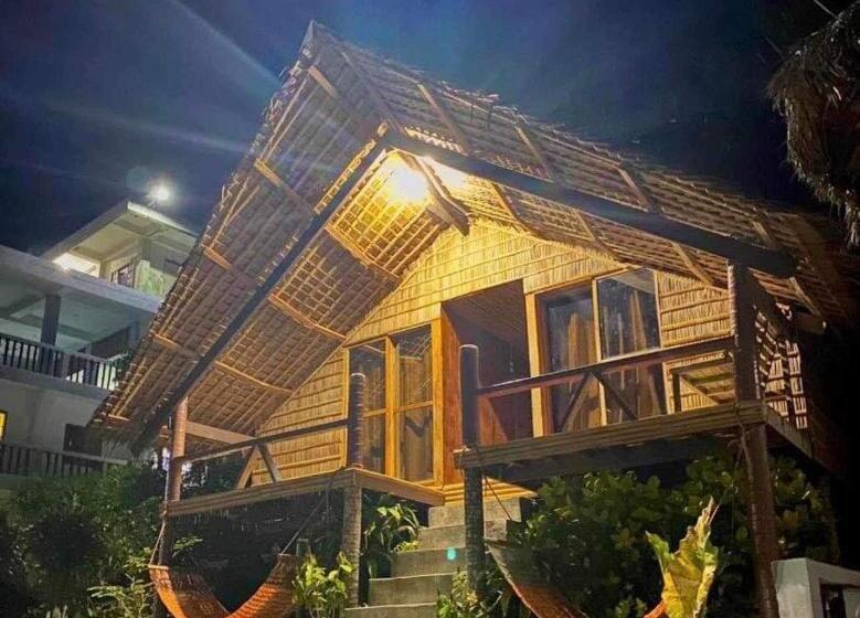 אתר נופש A Frame Cottage 1