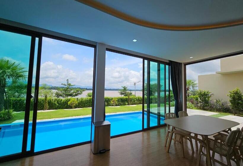 Sunrise Resort & Cafe   ซันไรส์ รีสอร์ท & คาเฟ่